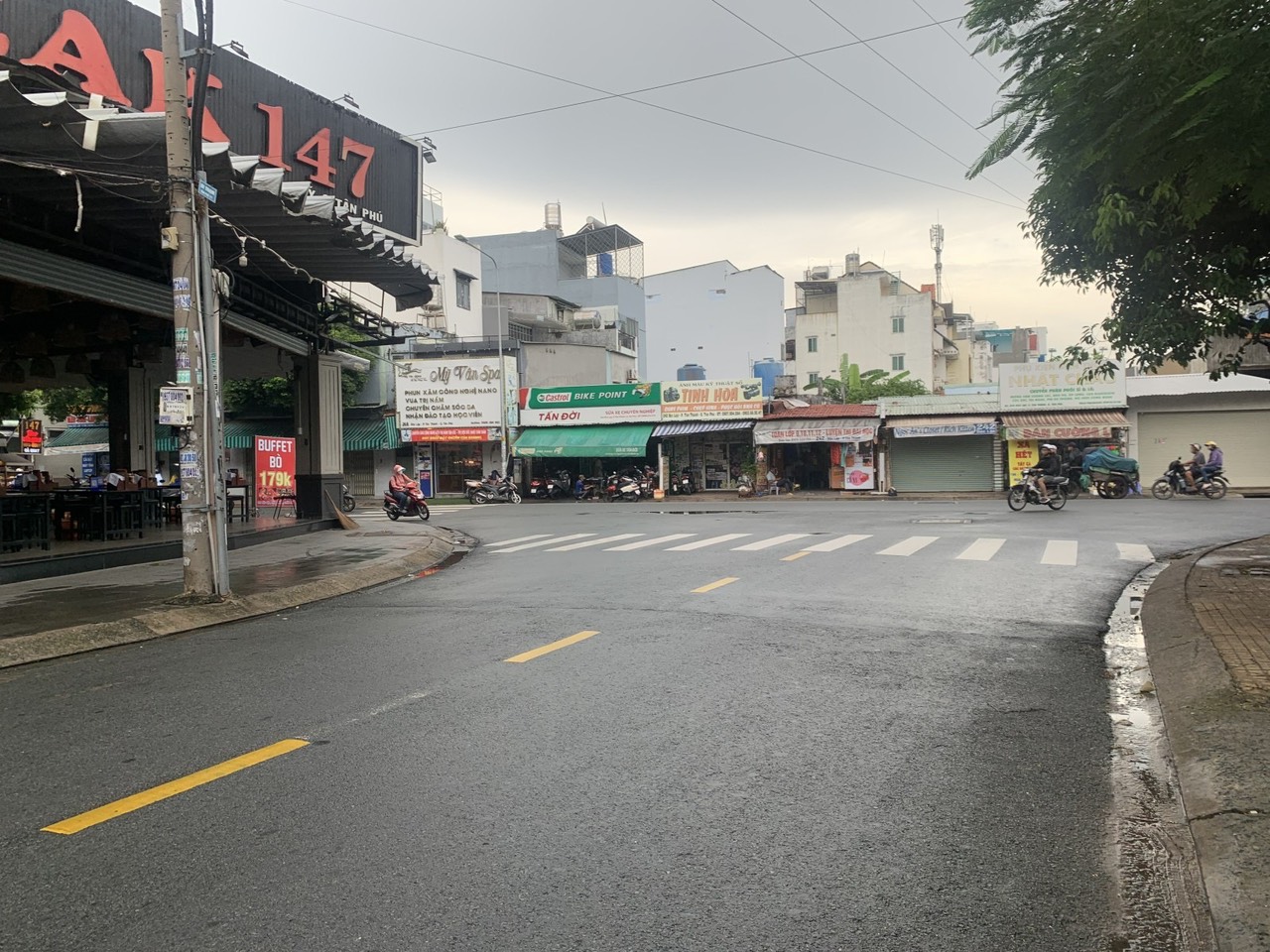Bán nhà mặt tiền đường Kênh Nước Đen quận Tân Phú